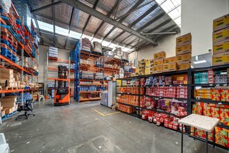 7-9 Jullian Cl, Banksmeadow for lease Interior Photo- Image 2 of 5