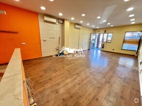 Retail in Torrelodones, MAD for lease Interior Photo- Image 2 of 20