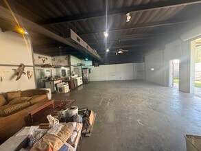 8212 N State Highway 19, Trinity, TX for lease Interior Photo- Image 1 of 3