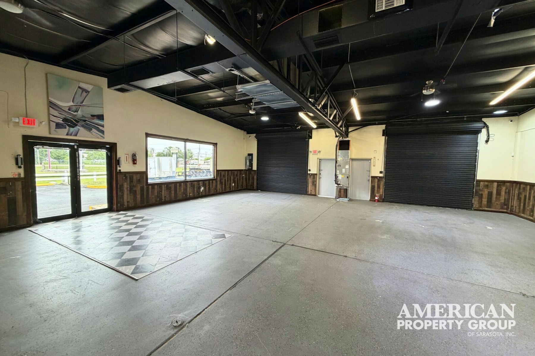7040 15th St E, Sarasota, FL for lease Interior Photo- Image 1 of 5