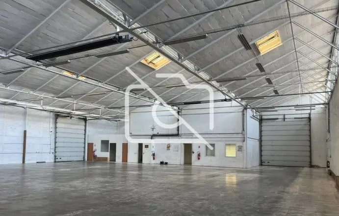 Flex in Massy for lease Interior Photo- Image 1 of 5