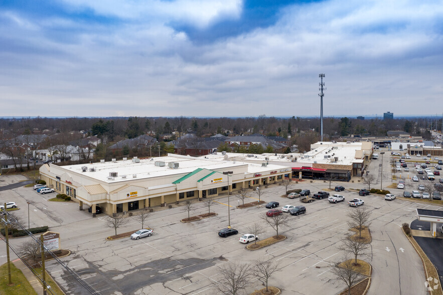 10402-10482 Shelbyville Rd, Louisville, KY for lease - Primary Photo - Image 1 of 10