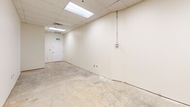 320 Queen St, Ottawa, ON for lease Interior Photo- Image 2 of 3