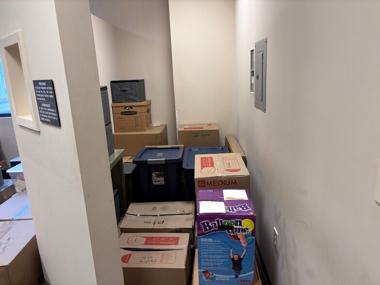 11-17 Fallon Ave, Seaford, DE à louer - Photo du bâtiment - Image 3 de 24