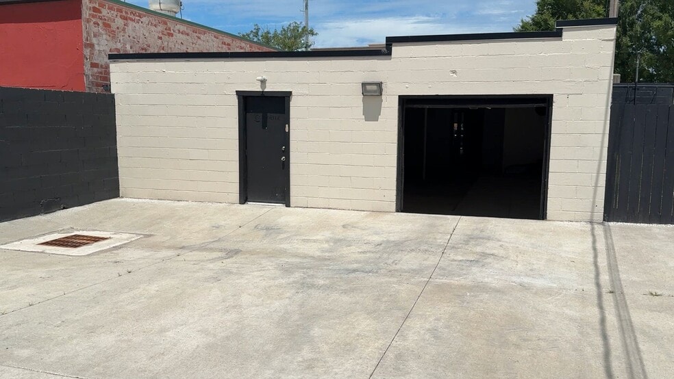 127 SE 3rd St, Lees Summit, MO for lease - Commercial Listing Video - Image 2 of 18