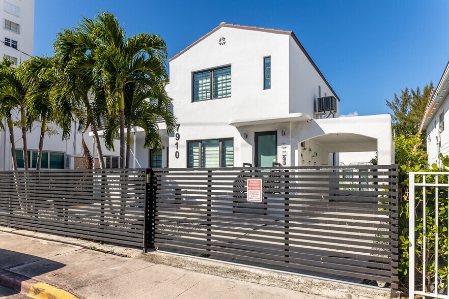 7910 Byron Ave, Miami Beach, FL for sale - Primary Photo - Image 1 of 24