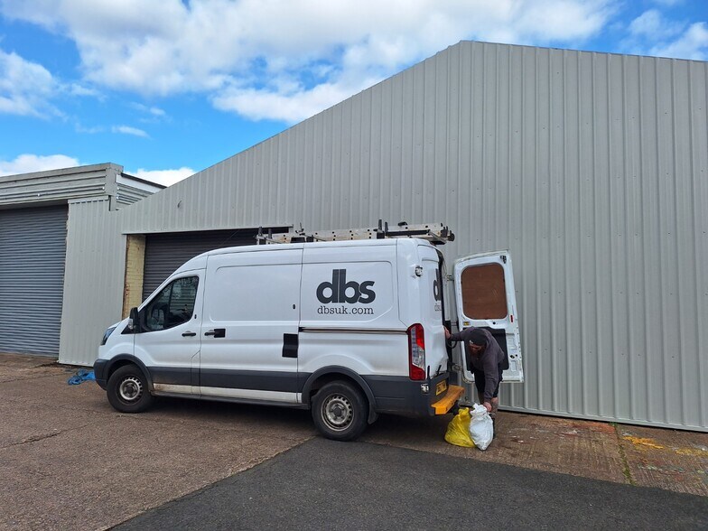 Wharfside Business Ardath Road Kings Norton Road, Birmingham à louer - Photo du bâtiment - Image 3 de 12