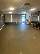 8455-8471 W Oakland Park Blvd, Sunrise, FL à louer Photo intérieure- Image 2 de 7