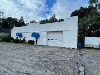 Plus de détails pour 23672 Lorain Rd, North Olmsted, OH - Industriel à vendre