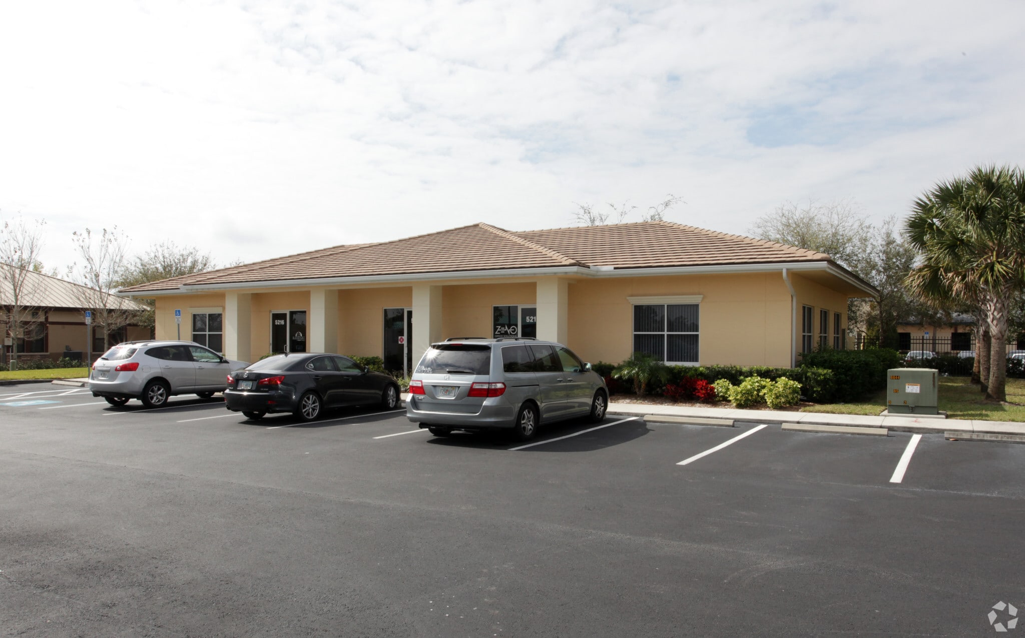 5212-5216 Paylor Ln, Sarasota, FL for lease Primary Photo- Image 1 of 4