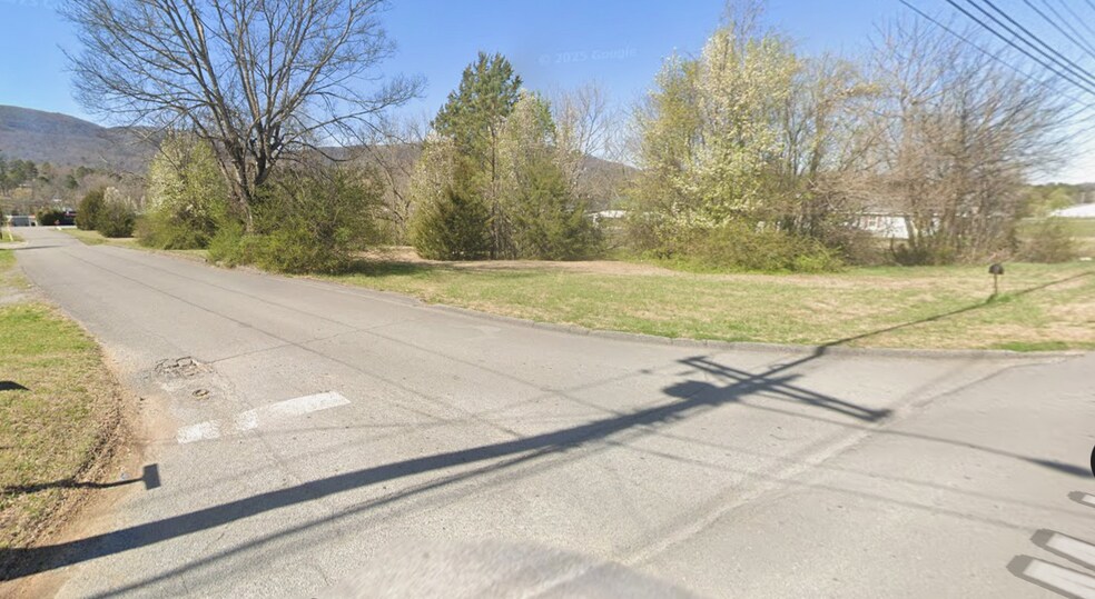 8 Layne Rd, Dunlap, TN à vendre - Photo du bâtiment - Image 3 de 4
