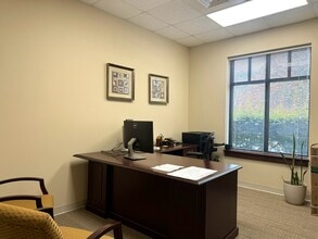 1213 Culbreth Dr, Wilmington, NC for lease Interior Photo- Image 1 of 9