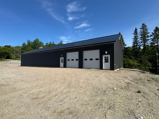 3 Church Ln, Sullivan, ME à vendre Photo du bâtiment- Image 1 de 6