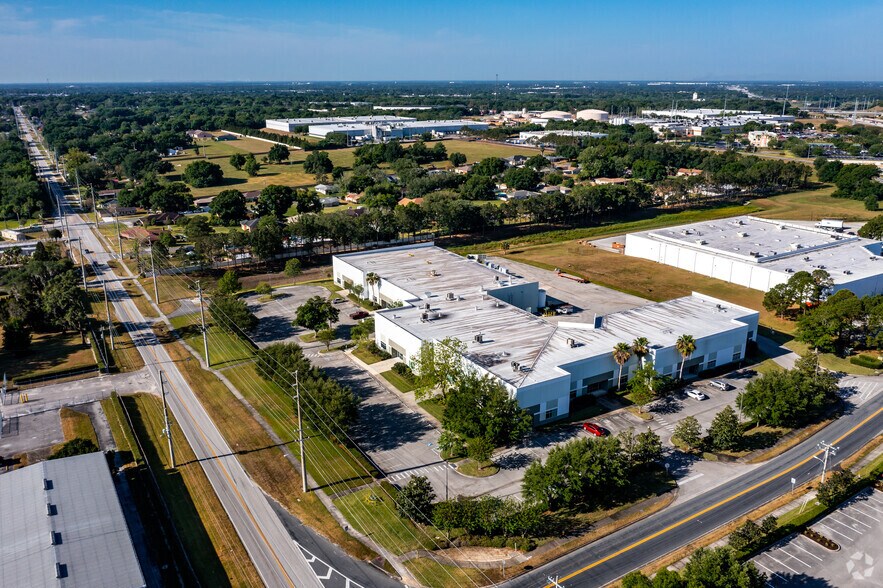 2855 Interstate Dr, Lakeland, FL à louer - Aérien - Image 3 de 24