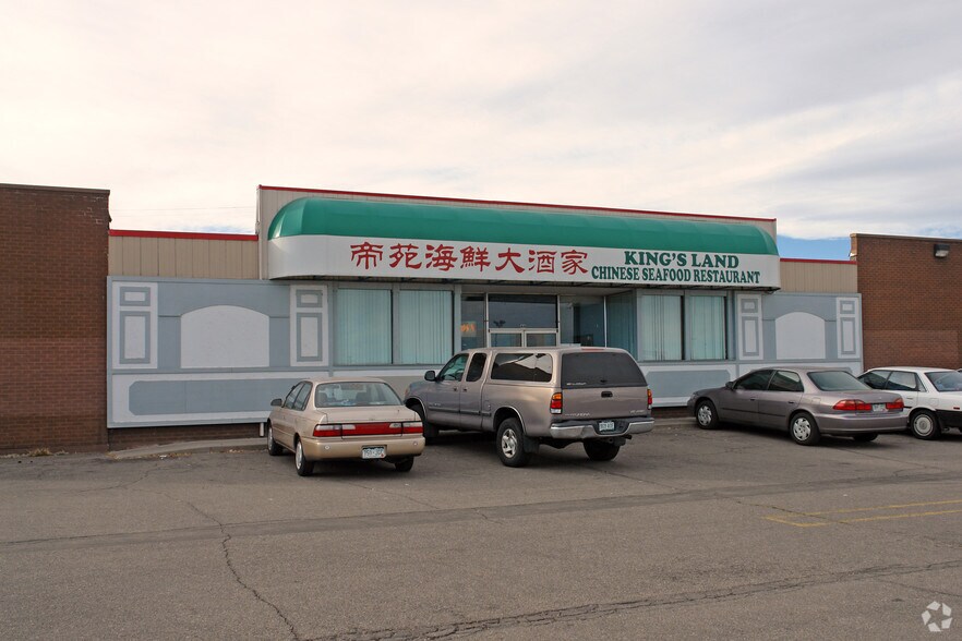 2360 W Alameda Ave, Denver, CO à louer - Photo du bâtiment - Image 2 de 9