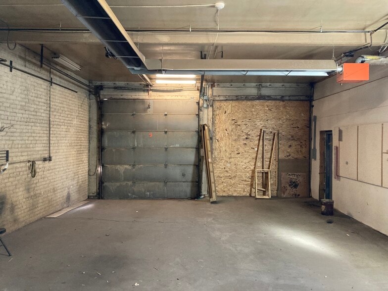 429-431 Tower Ave, Superior, WI for sale - Interior Photo - Image 3 of 24