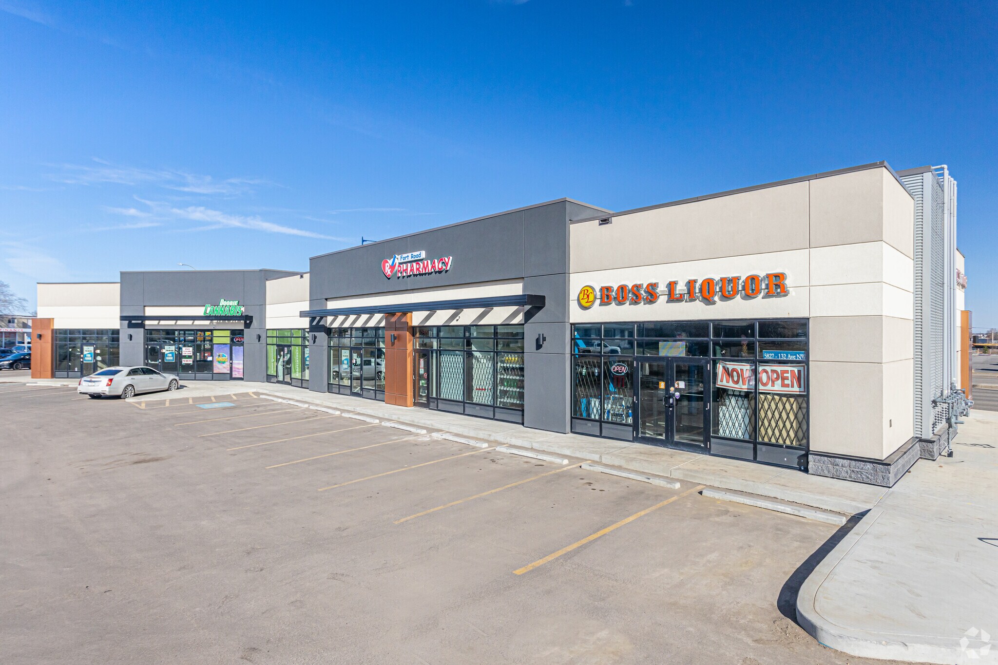 5811 132, Edmonton, AB for sale Primary Photo- Image 1 of 1