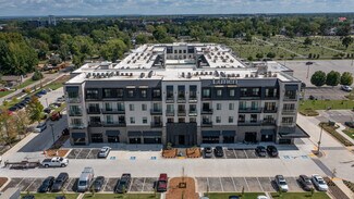 Plus de détails pour 307 S Walton Blvd, Bentonville, AR - Commerce de détail à louer