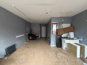 1006 Intervale Ave, Bronx, NY for lease Interior Photo- Image 1 of 6