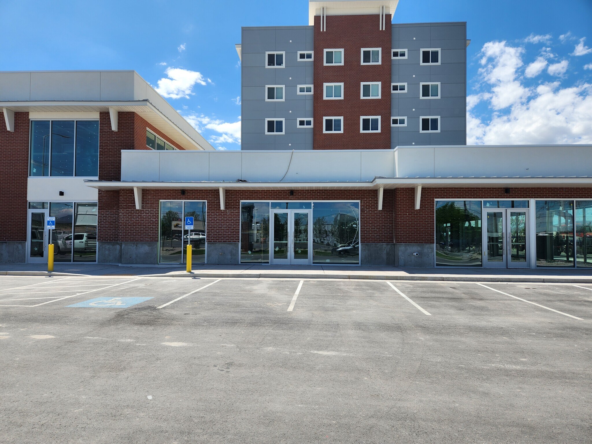 12358 S Pony Express Rd, Draper, UT à louer Photo du bâtiment- Image 1 de 5