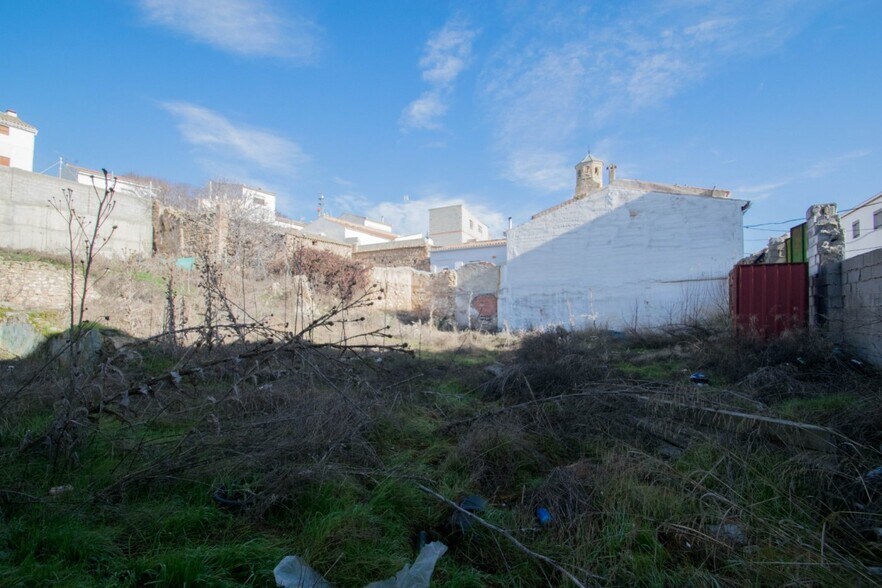 Calle Real, 42, Guadahortuna, Granada for sale - Primary Photo - Image 1 of 24