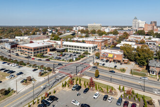 620 S Elm St, Greensboro, NC - Aérien  Vue de la carte