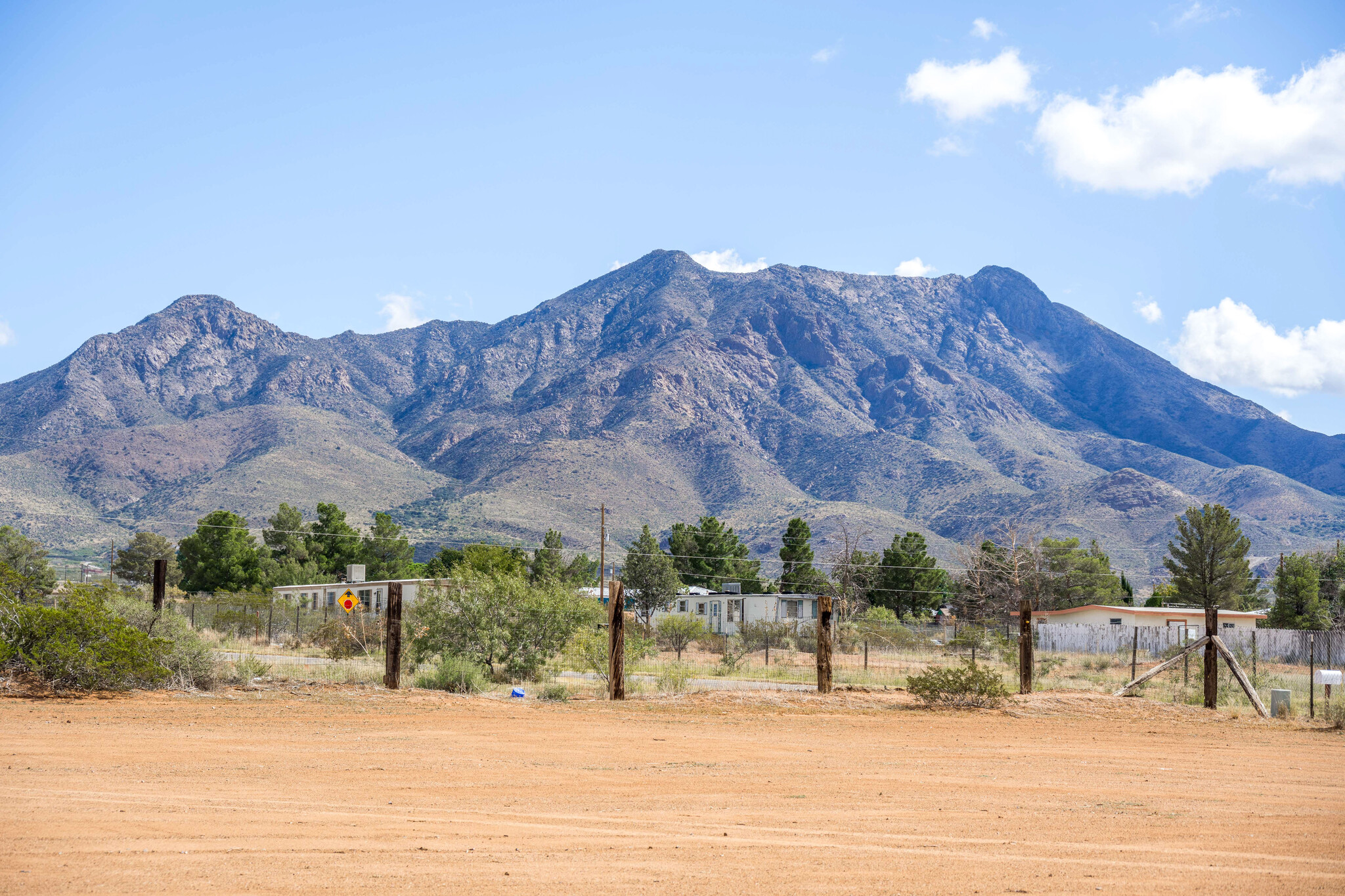 6915 Gopher Rd, Las Cruces, NM for sale Primary Photo- Image 1 of 1