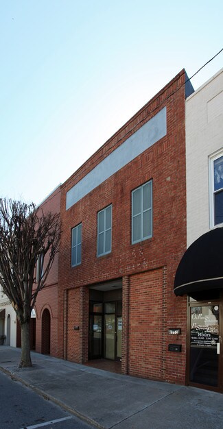 Plus de détails pour 209 10th St, North Wilkesboro, NC - Local d'activités à louer