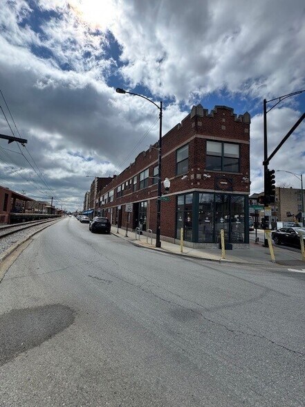 7101-7129 S Yates Blvd, Chicago, IL for lease - Building Photo - Image 3 of 21