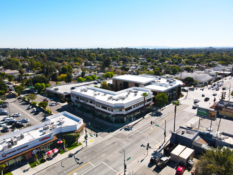 2180 Lincoln Ave, Altadena, CA for sale - Building Photo - Image 3 of 25