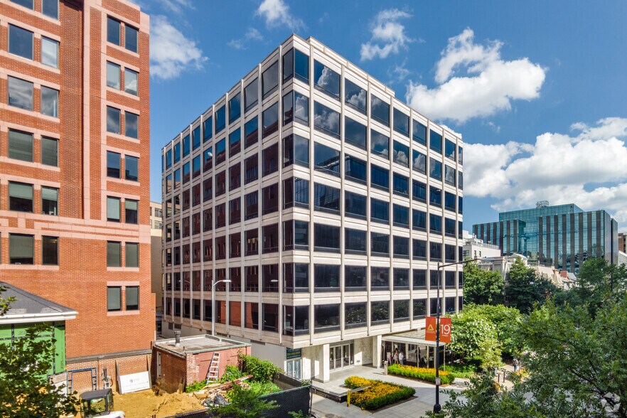 1225 19th St NW, Washington, DC à louer - Photo du bâtiment - Image 2 de 7