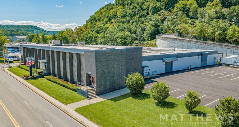 501 Broad St, Johnstown, PA à vendre Photo du bâtiment- Image 1 de 4