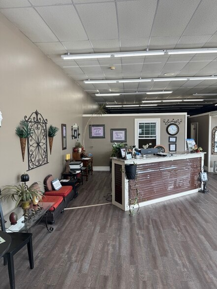 4711 Dayton Blvd, Chattanooga, TN for lease - Building Photo - Image 3 of 20