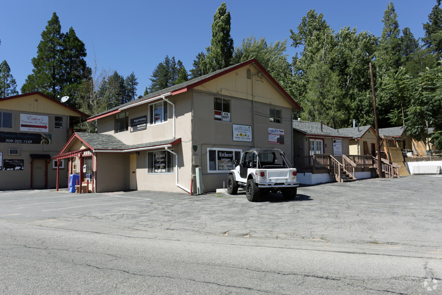 23930 Lake Dr, Crestline, CA for sale - Primary Photo - Image 1 of 1