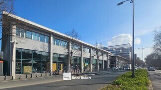 Plus de détails pour 123-127 Boulevard De La Bataille De Stalingrad, Villeurbanne - Bureau à louer