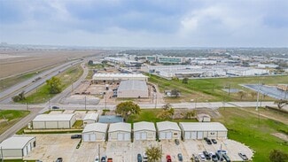 Plus de détails pour 132 N Grants Ln, White Settlement, TX - Flex à vendre