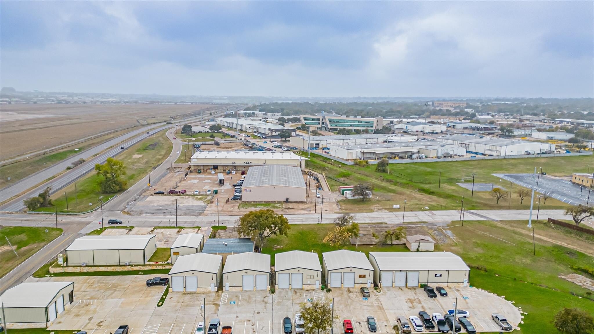 132 N Grants Ln, White Settlement, TX à vendre Photo du bâtiment- Image 1 de 23