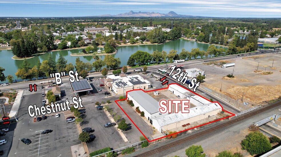 1127 Chestnut St, Marysville, CA à vendre - Photo du bâtiment - Image 3 de 28