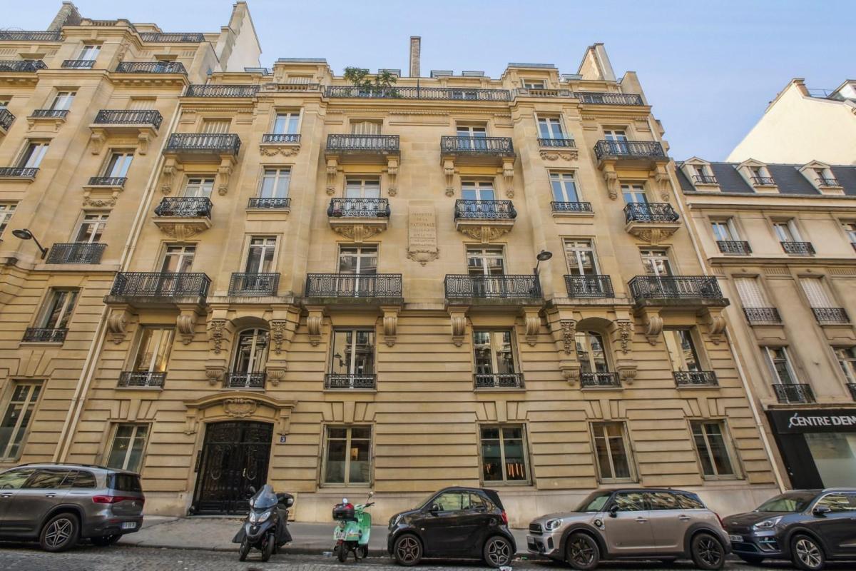 Avenue Hubert Germain, Paris for lease Building Photo- Image 1 of 15