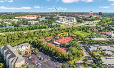 9724 Commerce Center Ct, Fort Myers, FL - Aérien  Vue de la carte - Image1