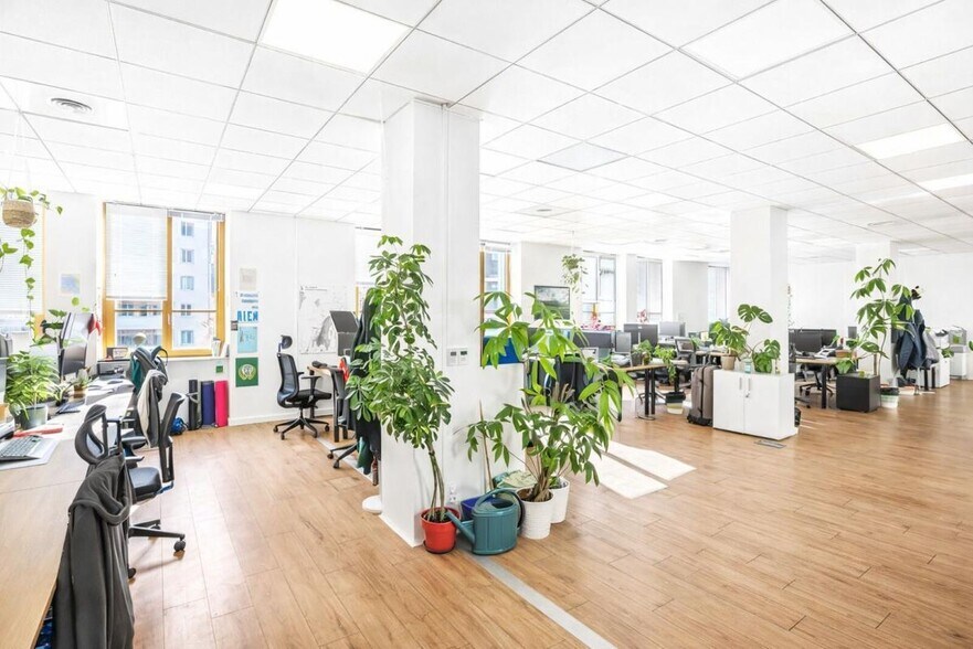 23 Boulevard Jules Favre, Lyon for lease - Interior Photo - Image 3 of 12