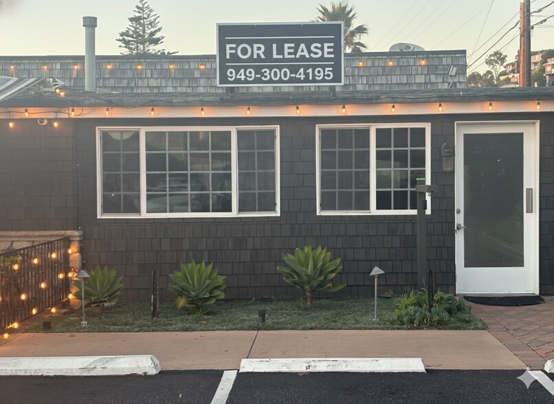 31542 Coast Hwy, Laguna Beach, CA à louer - Photo du bâtiment - Image 3 de 4