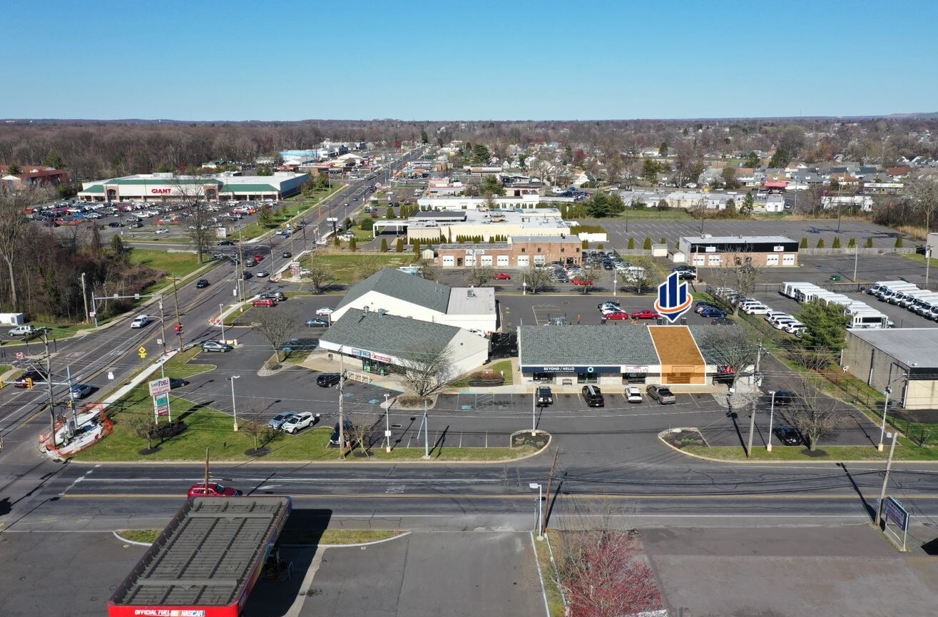 2418 Durham Rd, Bristol, PA for lease Building Photo- Image 1 of 9