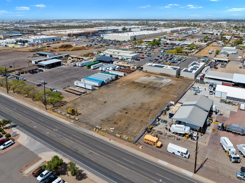 3214 W Durango St, Phoenix, AZ for lease - Building Photo - Image 2 of 3