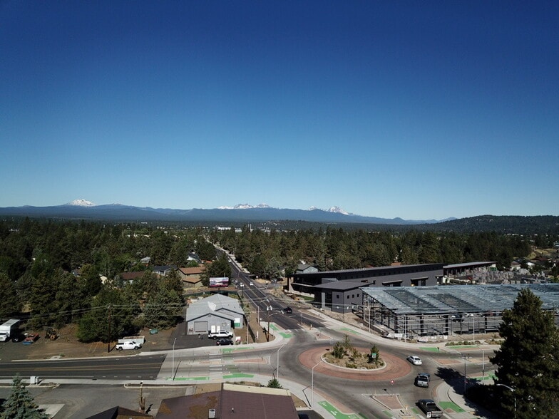625 SE 9th St, Bend, OR for sale - Building Photo - Image 3 of 13