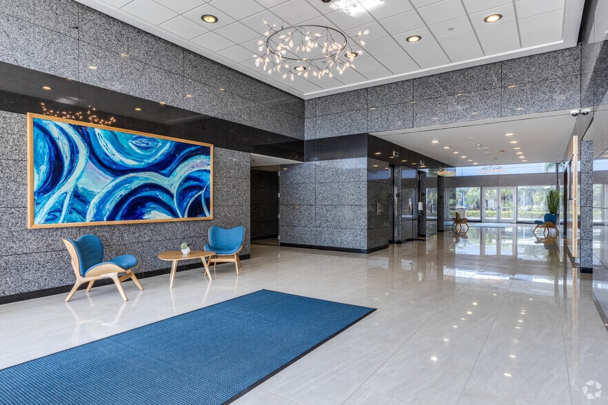 100 Rialto Pl, Melbourne, FL for lease - Interior Photo - Image 2 of 19