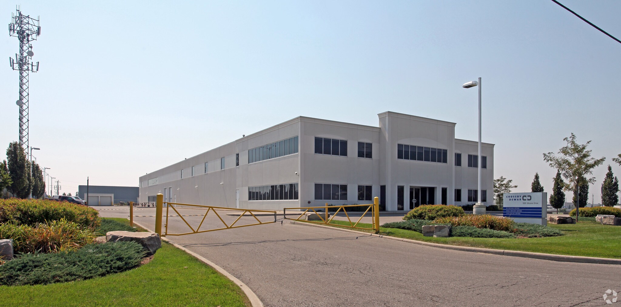 1935 Silicone Dr, Pickering, ON à vendre Photo principale- Image 1 de 1