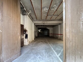 More details for Carrer de Barcelona, 19, Manresa - Retail for Lease