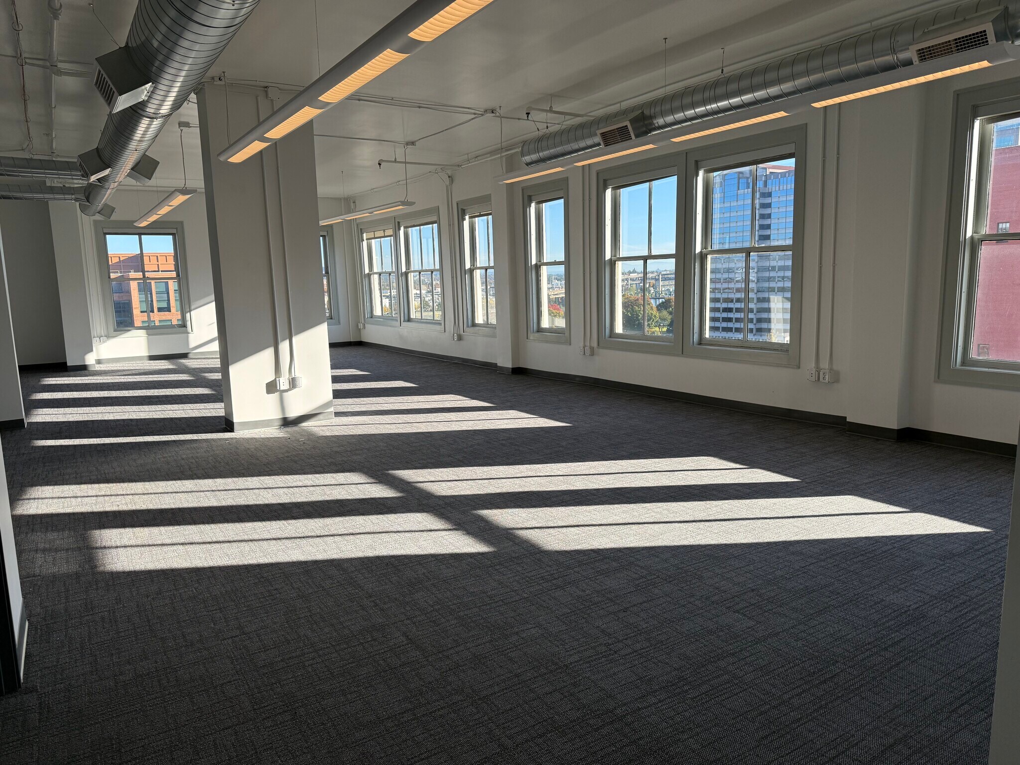 310 SW 4th Ave, Portland, OR for lease Interior Photo- Image 1 of 13