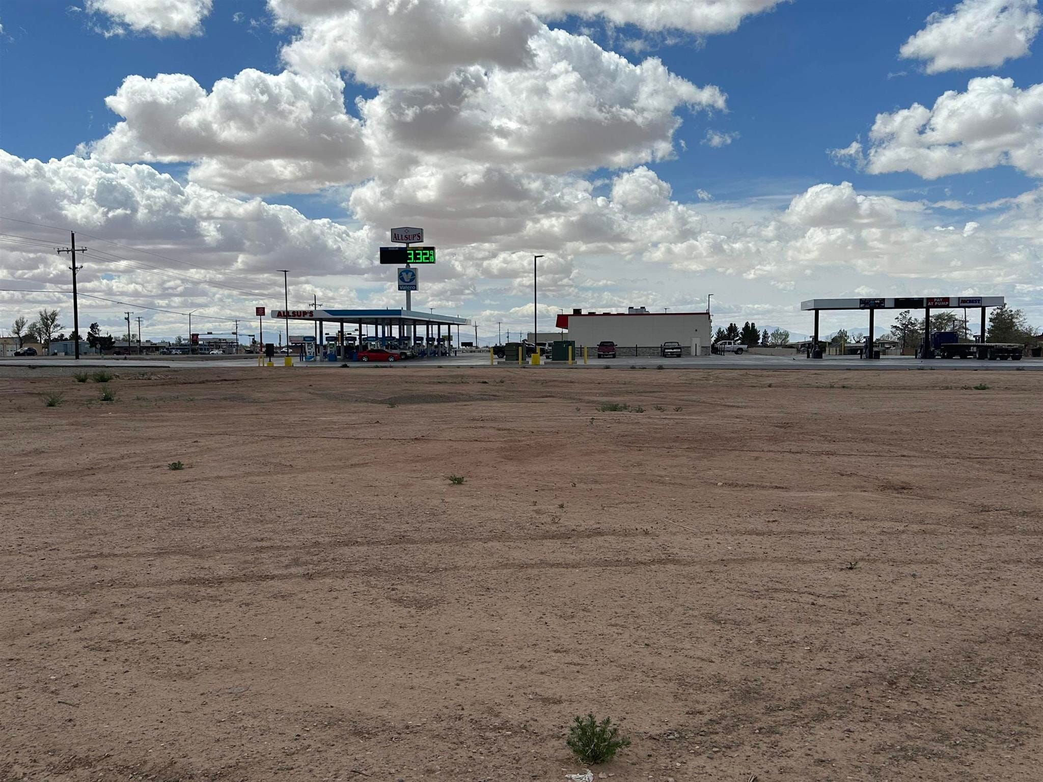 Lot 4 Gray St., Alamogordo, NM for sale Primary Photo- Image 1 of 18